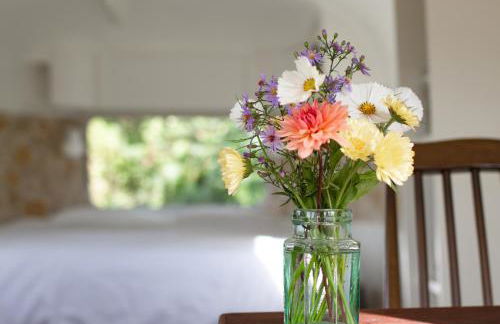 Luxury Airstream Getaway with Sauna and Hot Tub - Photo 9