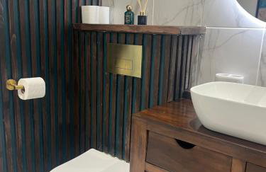 Modern Classic 2 bed apartment with Sofa Bed Sleeps 5 FREE PARKING by Graves Park Peak District - Foto 5