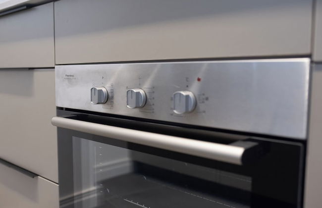 PORT CITY HAIFA - Flea Market Luxury - Foto 17