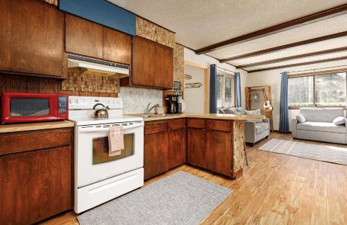 Cinders Whispering Waters and Wilderness Escape - Foto 17