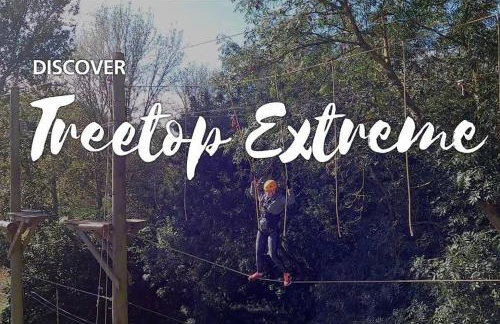 MK CITY CENTRE, THE DIAMOND SUITE, FREE Parking Space, PREMIUM SPACIOUS Apartment with FOOSBALL TABLE - Foto 52