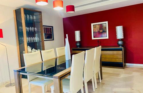 Lux Villa with Year-Round Heated Pool & Game Room - Foto 11