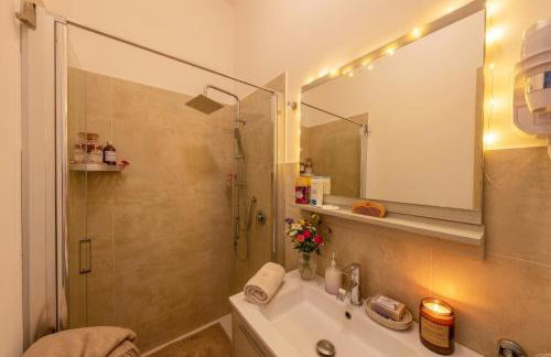 Sicily Authentic Cottage, Outdoor Hot Tub & Century-Old Olive Park, Donna Caterina House - Foto 9
