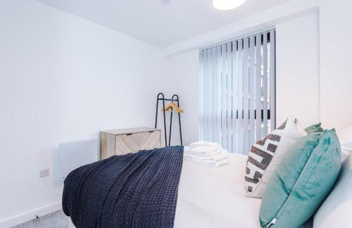 Modern 2BR Apartment w Secure Parking Salford - Foto 25