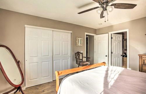 Cozy Getaway with Yard and Patio 4 Mi to Hayden Lake! - Foto 12