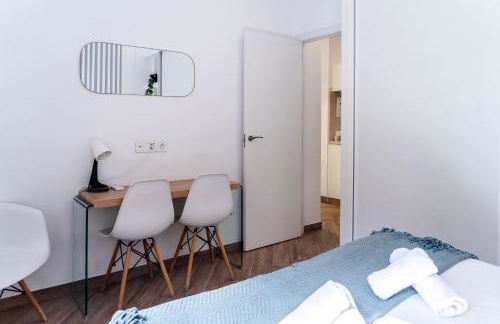 AR Embajadores 2 habitaciones acogedor y céntrico - Foto 28