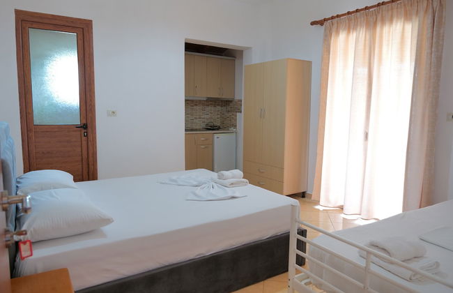 Pellumb Apartments - Photo 10