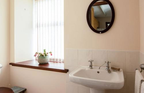 Middle Lodge - Photo 12