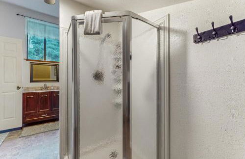 Peaceful Creekside - Foto 17