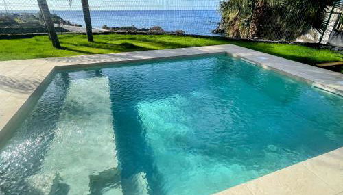 Luxury Oceanview Villa de Nava with heated private pool - Foto 2