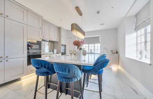 Otherton Hall - Photo 13