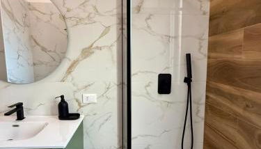 Linate Lounge Apartment - Foto 4, Shower