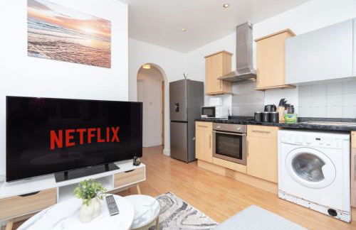 Cozy Cottage 2 Bedroom Apartment with free Parking - Foto 1