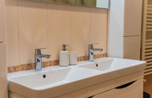 Zagreb 265 & 266 - 3 Bedroom Apartment & 2 Bedroom Apartment - City Centre - Flexible Keybox Entry - Monthly Rent - Modern - Photo 15