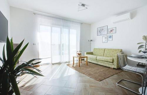 Pola kuće sa bazenom-Eja - Foto 17