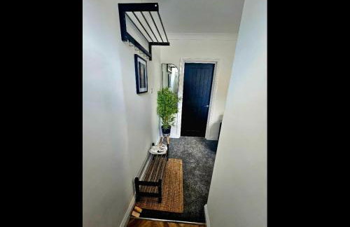 Newly refurbed - sleeps 6 - long stay - Foto 9