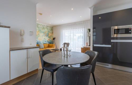 Pine Tree Seaside Apartments 500m to Beach - Foto 53
