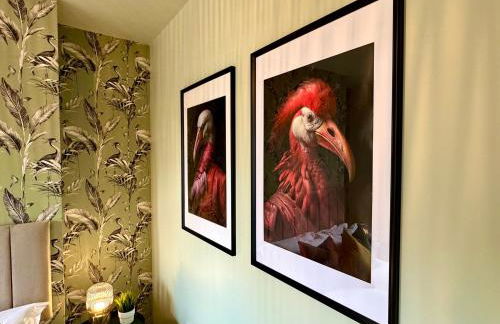 Stunning 4-Bedroom Home - 10 mins to Sandbanks Beach - Photo 18