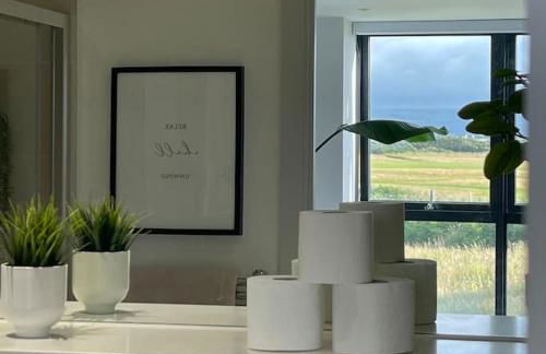 Seafront apartment with spectacular views - Foto 26