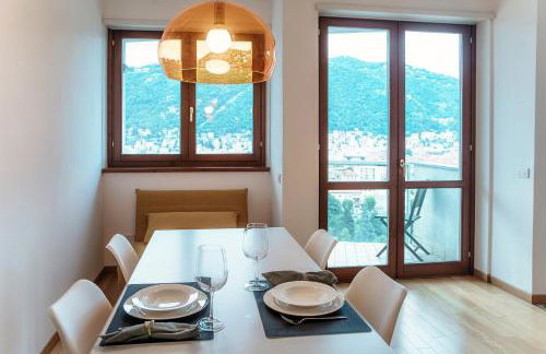 Bird's Eye View - by MyHomeInComo - Foto 24