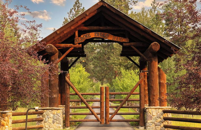 Alpine Falls Ranch - Foto 1