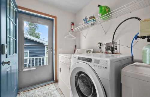 Sauna, Game Room, and Beach Front on Houghton Lake - Foto 16