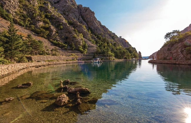 Sunny Beachfront Jablanac Apartments - Foto 26