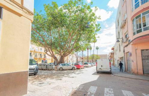 Peaceful & bright apartment with patio - Center - Foto 40