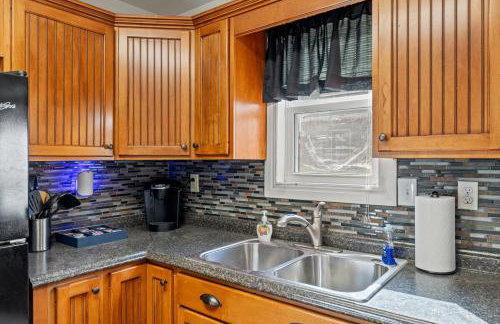 Little blue house on the lake - Photo 44