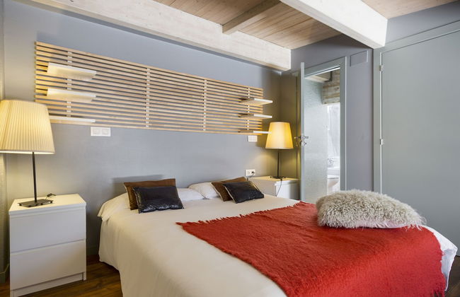 My Space Barcelona Executive Apartments Center - Photo 21