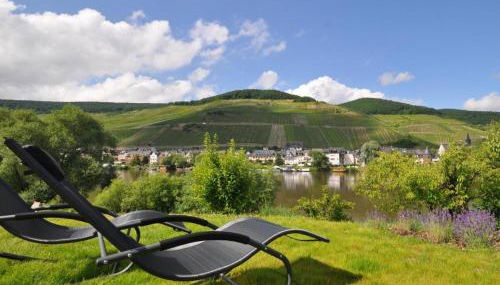 Ferienwohnung am Moselufer - Foto 2, Garden, Garden view