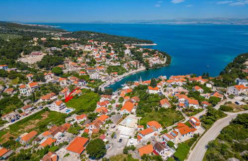 Villa Janie with a pool for up to 16 people - Photo 68