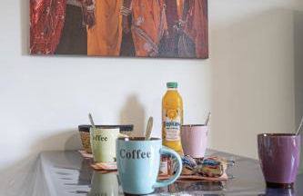 Green Oasis 5-Room Apartment with Large Garden - Foto 42