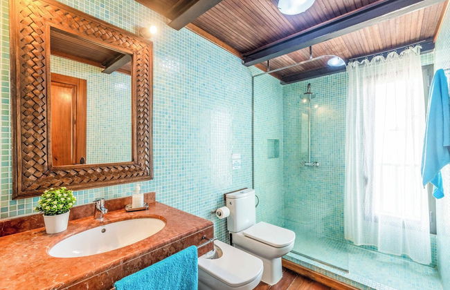 Puerta de Hierro - Photo 26