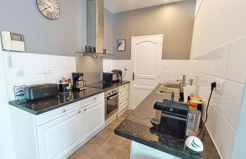 Luchon Holidays, parking, wifi, balcon, cave, T3 8 personnes - Photo 14