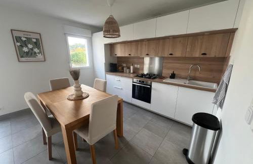 T3 Familial 9 min de la Plage - Terrasse et Parking gratuit - Foto 2