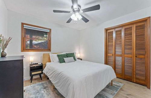 Tunnel Vision Trail House Bike In Bike Out - Foto 9