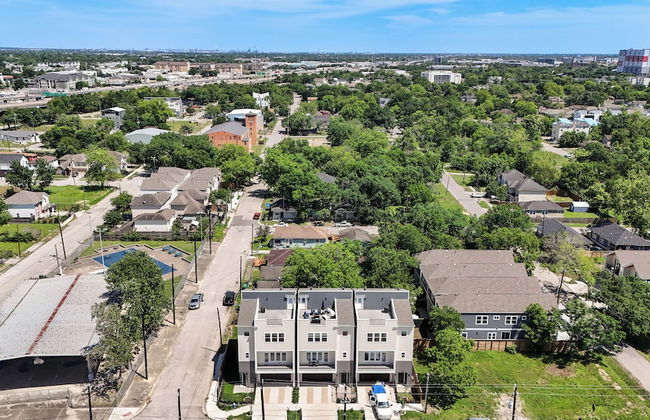 Modern Cozy Home with King Bed - Foto 50