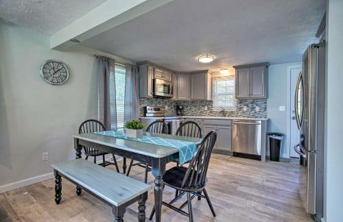 Updated Plymouth Home Less Than 2 Miles to Waterfront! - Foto 2