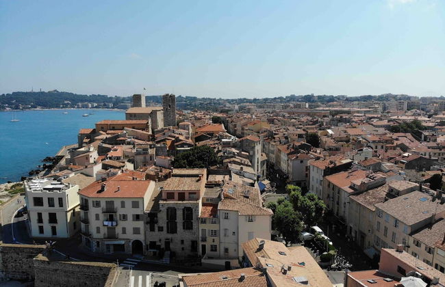 Picasso Apartments - Photo 30