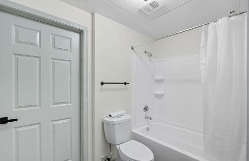 Modern 2BR2BA Near University District - Foto 7