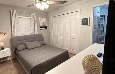 Beautiful 5BR home near Disney with private pool, large yard & BBQ - Foto 30