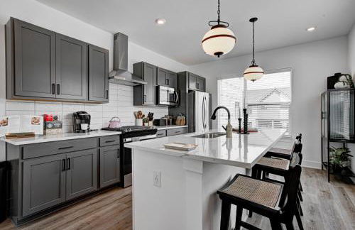 Downtown 1 mi Sleeps 6 wRooftop 3BR 4BED New built Modern Stylish Luxury - Foto 11