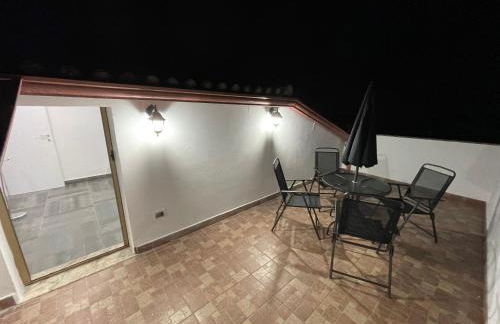 Villa Lidia & Attico degli artisti, free pets , giardino recintato e attrezzato - Foto 39