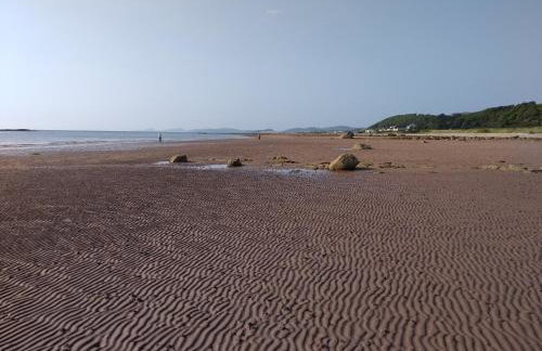 Cleeves Cabins Arran Luxury Lodge with hot tub - Foto 31