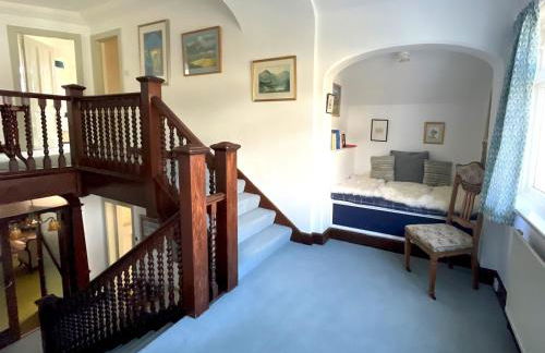 Beautiful 4BR Period Home With Spectacular Views - Pass the Keys - Photo 23