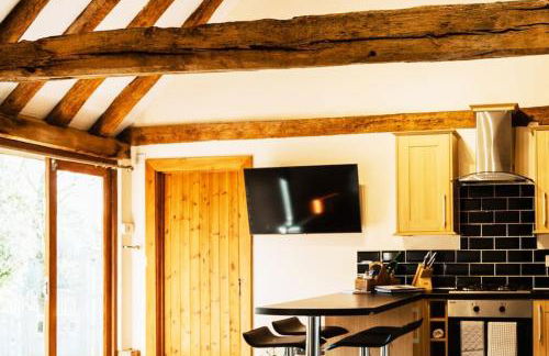 NEW Cosy cottage - Lake view & Log Burner - Dog proof garden - Foto 24