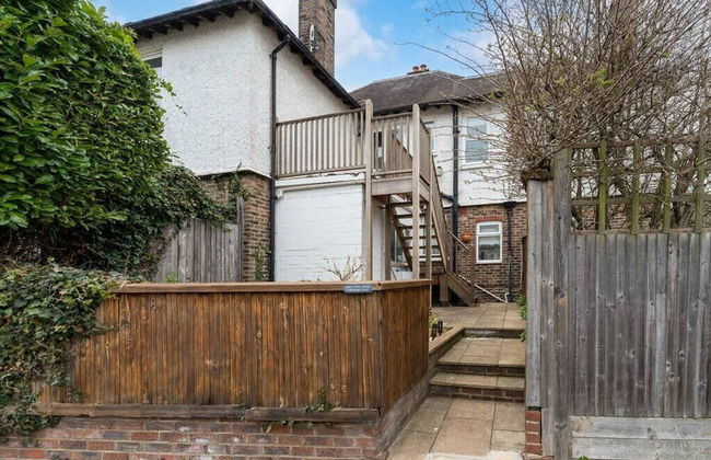 Host Stay Preston Park Apartment - Photo 29