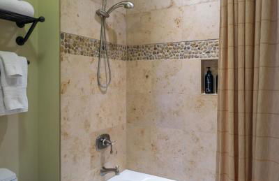 Hook's Nest-Magnificent Waterfront Luxury Home - Foto 38