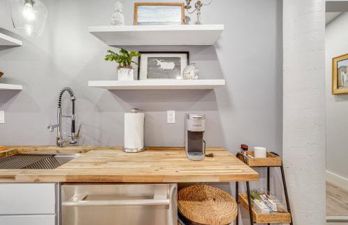 Airstream and Ocean View Unique Gloucester Getaway - Foto 7